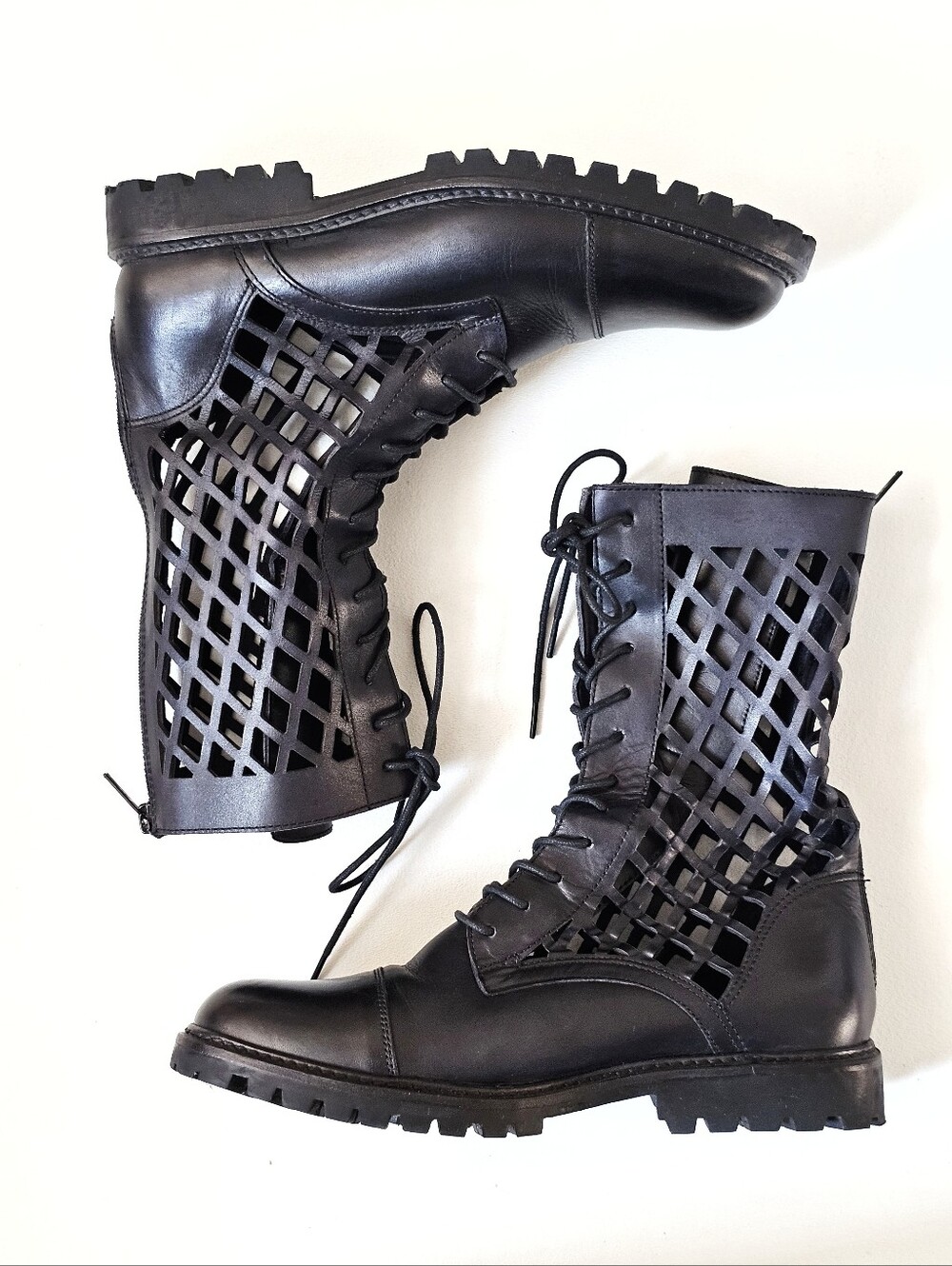 Vintage Foundry Co. Windsor Black Leather Cutout Lace-Up Combat Boots Womens 7.5